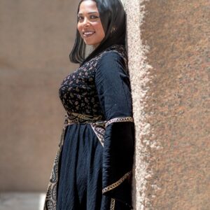pose, portrait, model, posing, fashion, nature, modeling, outdoors, face, life, body, style, smile, happy, love, egypt, pyramids, egyptian, desert, landscape, sand, travel, history, pharaoh, arab